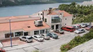 preview picture of video 'Hotel Adria Neum (luksuzni apartmani, sobe, kongresi)'