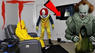 GEORGIE AND PENNYWISE WATCH THE IT MOVIE AT 3AM THEY TRIED TO KILL EACH OTHER OMG!!!!