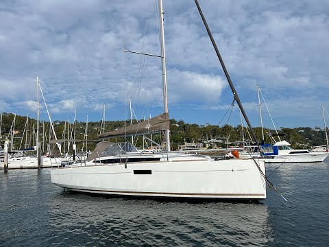 Performance Boating Sales: For Sale - 2015 Jeanneau Sun Odyssey 349