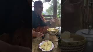 Download lagu Suasana di desa // minum kopi hitam sama singkong rebus #desa mp3 Download lagu Suasana di desa // minum kopi hitam sama singkong rebus #desa mp3