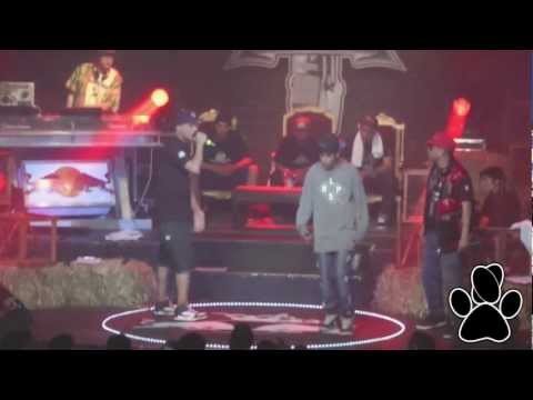 Coqee vs Deivbeat - Red Bull Batalla de los Gallos 2012 Argentina [1ra Ronda]