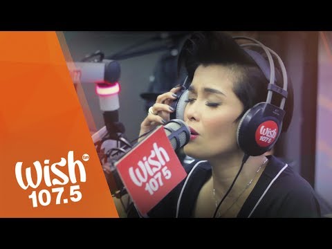 KZ Tandingan covers "Tadhana" (Up Dharma Down) on Wish 107.5 Bus