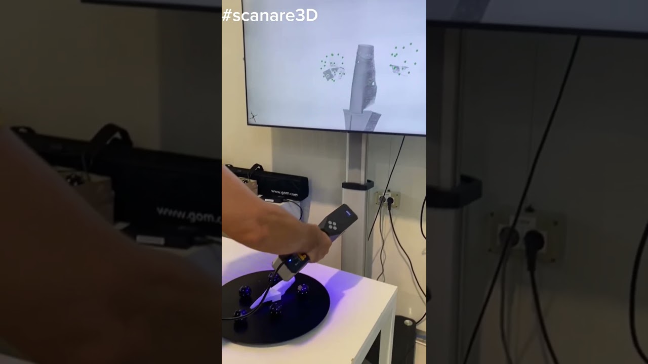 3D Scanning of a Formula 1 car for schools with T-Scan Hawk 2. #scanare3d #laserscan #scanner