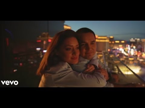 Me Sigue Haciendo Daño video