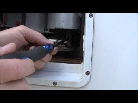 Hvordan man får gaskøleskabet til at køle igen - How to make your fridge cool again.