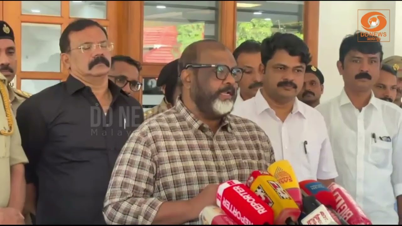 ബംഗലുരു KSRTC ബസ് അപകടത്തിൽ മരിച്ച ജീവനാക്കാരുടെ കുടും