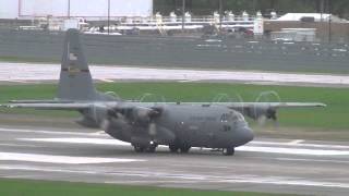 USAF Lockheed C-130H Hercules Takeoff Prop Vortices | Minneapolis International