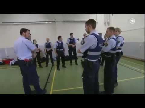 Cops außer Kontrolle - Die brutale alltagsleben der Cops | Doku