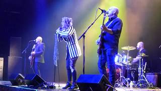 Bow Wow Wow - Baby, Oh No/Louis Quatorze