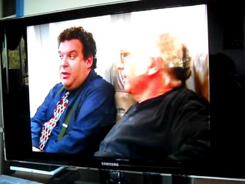 Curb Your Enthusiasm - Jeff doesn't read on an airplane