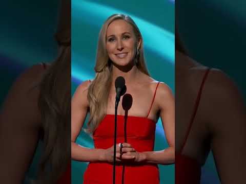 Nikki Glaser had Oilers jokes at the ESPYS 😅 #shorts