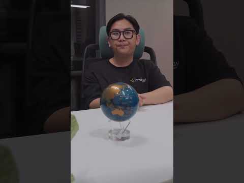 Earth with Clouds MOVA Globe - Mô hình Quả địa cầu tự xoay