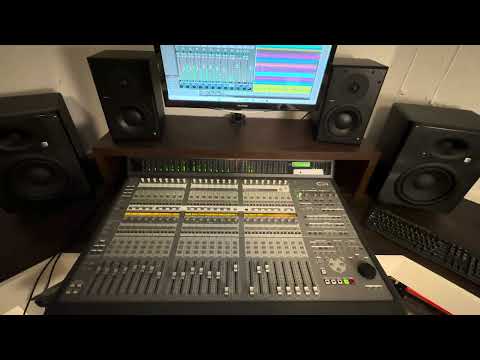 Avid C|24 Control Surface. Original Owner. Mint Condition. Rarely Used. image 2