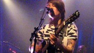 Tegan and Sara - Fix You Up - Brussels