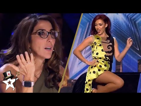 This is the Best Quick Change EVER on Spain's Got Talent!