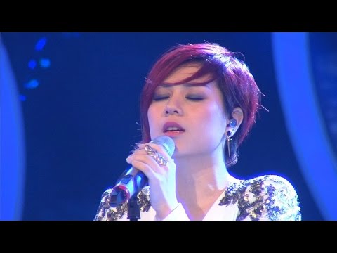 Thể hiện bởi Vân Quỳnh