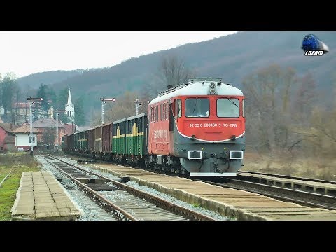 LDE2100 60-0460-5 & Marfar TFG Freight Train in Gara Ciucea Station - 30 December 2018