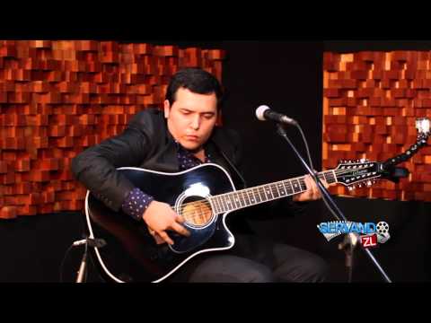 Adriel Favela Ft. Los Del Arroyo - El Kakaro (En Vivo 2016)