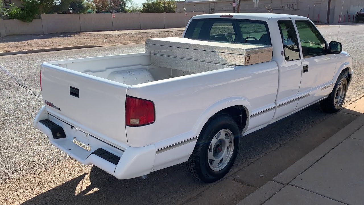 1996 GMC Sonoma Walk Around