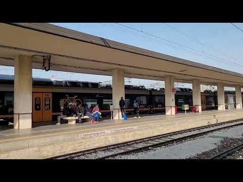 Bologna Centrale: R 4001 train (Bologna Centrale - Ravenna)