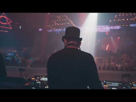 Claptone playing Someone To Ease My Mind at Pacha Ibiza