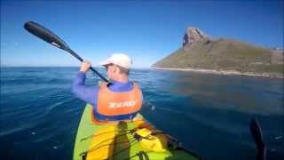 preview picture of video 'Paddling to Duiker Island, Hout Bay'