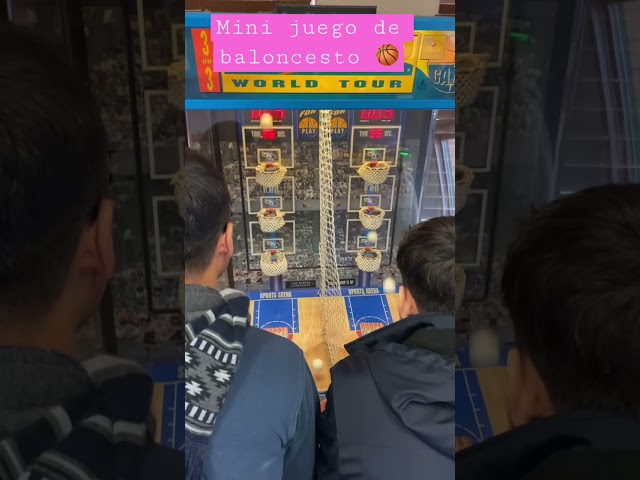 Vídeo relacionado con Juguete de Baloncesto, Juego de Mesa de Baloncesto Juego de Tiro de Baloncesto para niños, Accesorios Deportivos, Regalos, Mini Juego de Baloncesto de Oficina para Adultos
