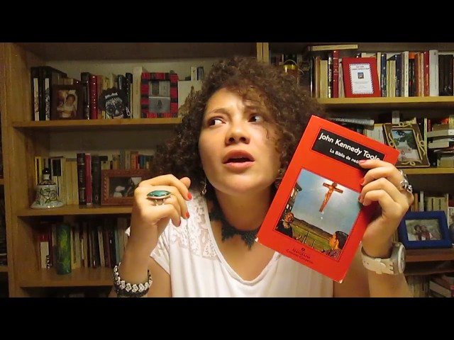 Vídeo relacionado con La Biblia de neón (Compactos)