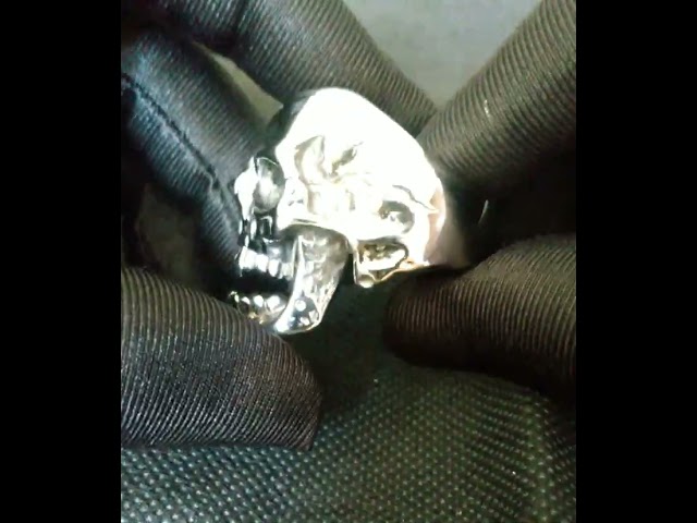 Vídeo relacionado con Anillo de calavera para hombre, anillo de cabeza de calavera demón gótico, anillo esqueleto calavera de la muerte punk rock anillo calavera piedra preciosa, no., no.,