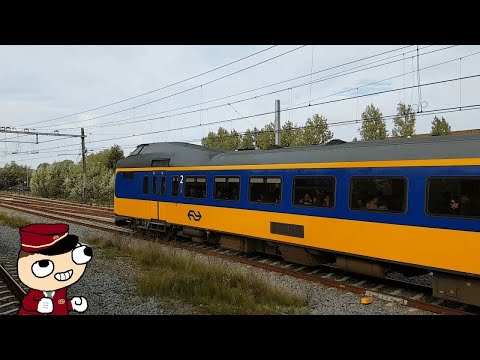 Racing trains! InterCity VS Steamtrain!
