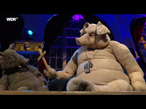 Steffi performs an exorcism on Torsten | The pigs "Steffi and Torsten"