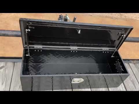confote 39 Inch Heavy Duty Aluminum Stripes Plated Tool Box Review