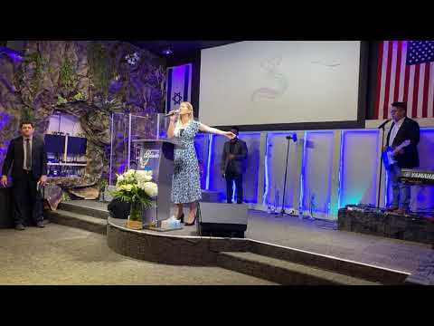 Nadia Gamarra - Trae el cielo aquí.