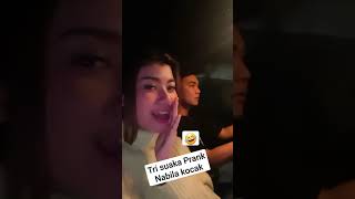 Download lagu Kocak Tri suaka prank nabila pas lagi nyanyi mp3