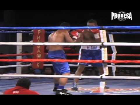 Pelea Santos Benavides vs Santos Martinez - Prodesa
