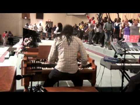 Tye Tribbett, Thaddeus Tribbett, Troy, and Pudge @ The BRL Conference 09