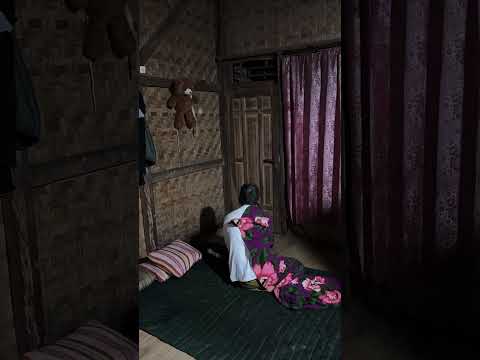 Malam jum'a, di rumah sendiri tengah hutan dekat kuburan