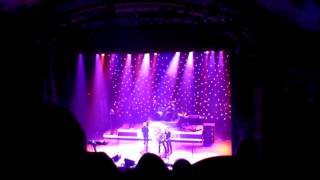 Don't let it end-Dennis DeYoung, Québec