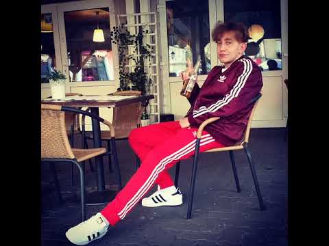 BEKA KSH ''ŻYJE SOBIE YOLO''