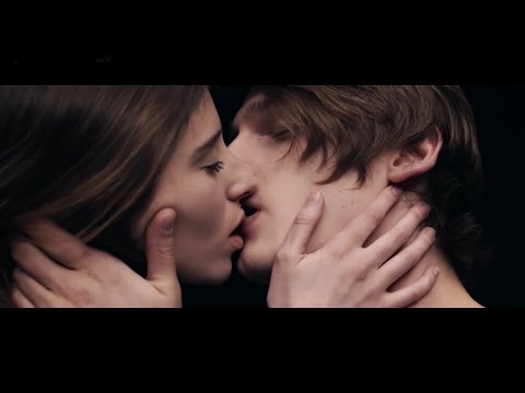 negramaro - L'Amore Qui Non Passa (Videoclip Ufficiale)