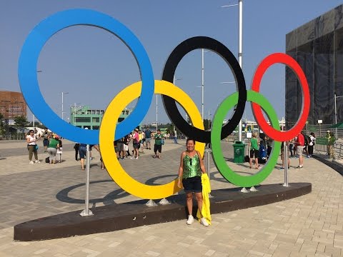 Boulevard Olímpico e projeção das Borboletas no Copacabana Palace, no Rio de Janeiro