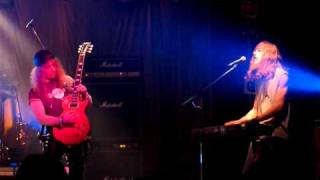 Guns 'n Roses tribute - Dust 'n Bones - Pretty Tied Up [LIVE 2011 - NEW YEARS EVE CONCERT]