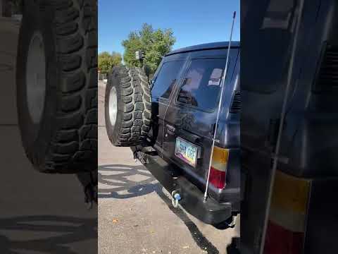 5.7L Vortec V8 Toyota Land Cruiser FJ60