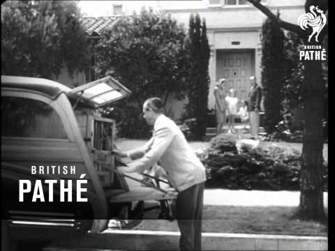 War Dogs Gets Honourable Discharge (1945)