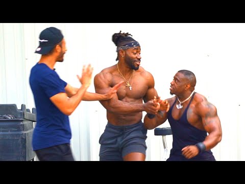 FIGHT ME PRANK  *ft bodybuilder*