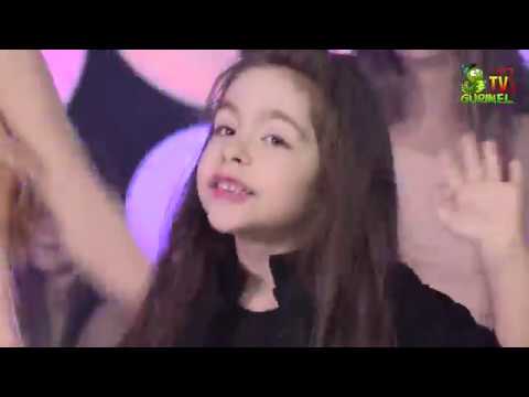 Evelina Zănoagă & Ilinca Donici (DoReMi-Show) - E Anul Nou