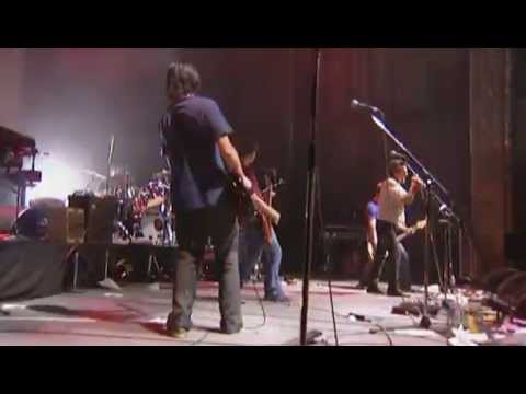 Betchadupa feat. Eddie Vedder & Tim Finn - I See Red - (Live from 7 Worlds Collide)