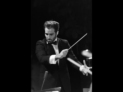 Jacopo Sipari di Pescasseroli and QPO - Verdi Nabucco Ouverture