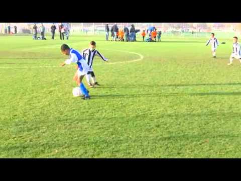 Waterwijk F11 - Forza Almere F8 (12-11-2011)