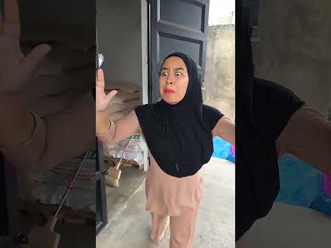 oyen mau ambil makan terus !!!